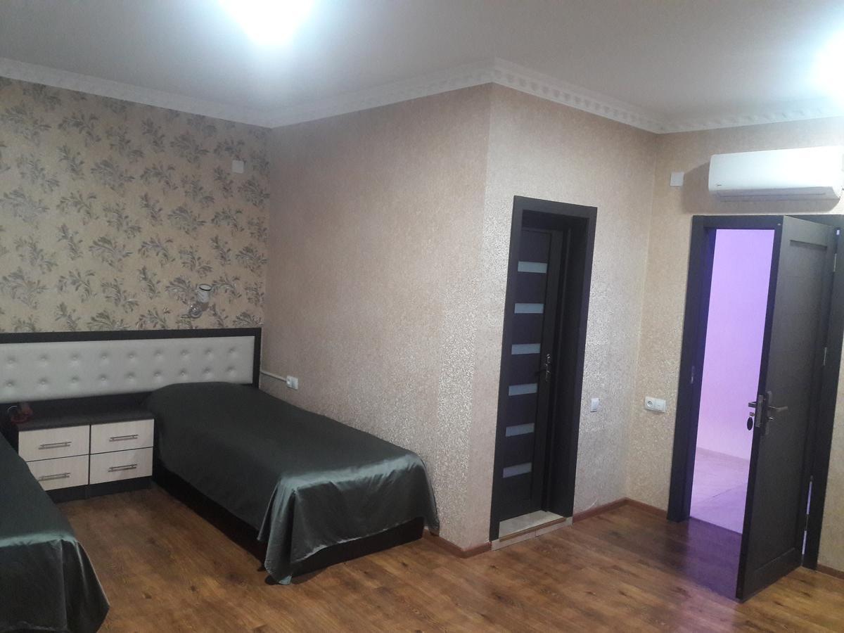 Kavkaz Hotel & Restaurant Marneuli Экстерьер фото